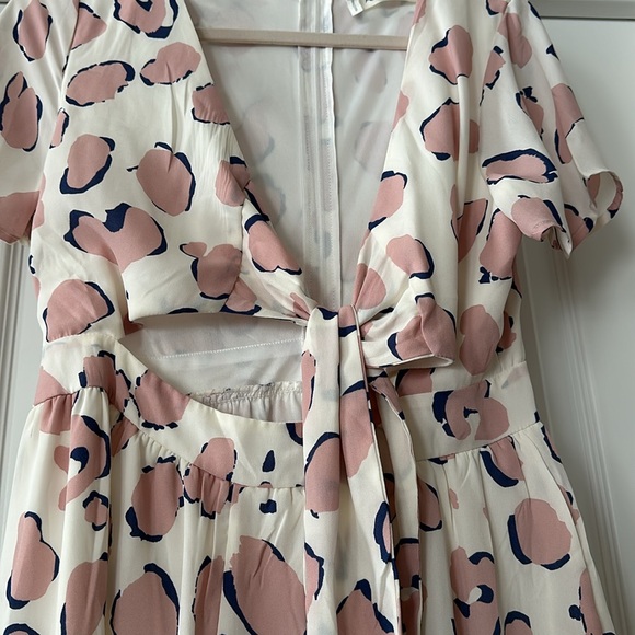 Romper - Picture 2 of 2